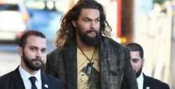 Actor de 'Game Of Thrones' es más grande que sus guardaespaldas