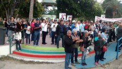 De manifestación de protesta pasó a ser...cortejo fúnebre