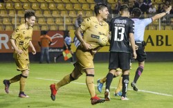 Dorados regresa al triunfo, derrota 4-1 a Venados