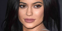 Kylie Jenner no podrá utilizar su nombre como marca
