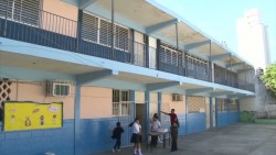 Escuelas de nivel básico, suspenden tiempo completo