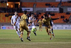 Dorados rescata empate a un gol ante Coras