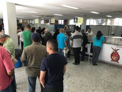 Saturada la oficina de recaudación de rentas