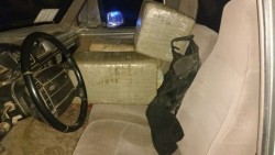 Aseguran 60 kilos de mariguana, chaleco y vehículo en Bácum