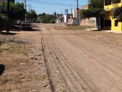 Temen inundarse en la  calle Matías Rodríguez