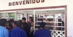 Por temor padres de familia recogen a sus hijos en la Eti 75 de Barrancos