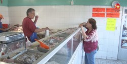 Abastecen pescaderías por Cuaresma