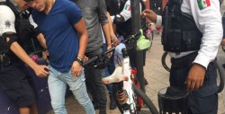 Detiene a 6 jóvenes por robar cono preventivo