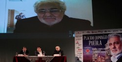 Placido Domingo criticó a Trump durante conferencia