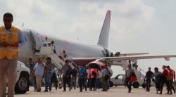 Buscan más asientos de avión