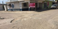 De mal en peor  calles en Fraccionamiento Nueva Galicia