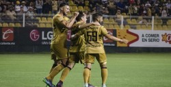 El "canelo" Angulo es sublider de goleo en el Ascenso MX