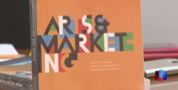 Presentan libro Teoría de la Mercadotecnia en las Artes