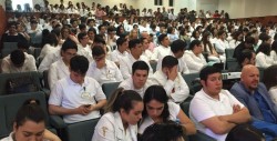 Cumple 40 años la Facultad de Medicina
