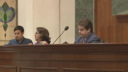 Diputados se enfrascan en discusión de "interpretación" de ley