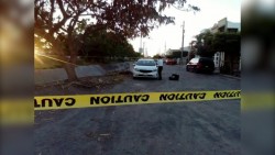 Indignados Universitarios ante asesinato de maestro