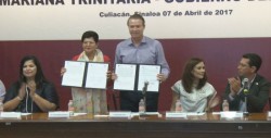 Firman convenio Congregación Mariana Trinitaria y Gobierno de Sinaloa