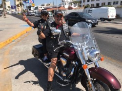 Viven historia de amor...motorizada