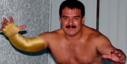 Muere el luchador "Brazo de Oro" a los 66 años