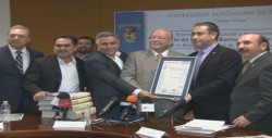 Recibe la Dirección de Comunicación Social de la U.A.S. certificación