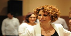 Karime Macías inmortaliza su nombre en instituciones; civiles piden quitarlo