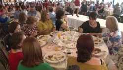 Celebran a las mamás las damas Cruzrojianas