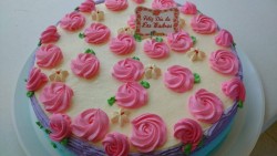Pasteles uno de los principales regalos para mamá