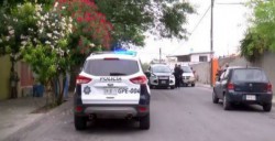 Alumna agrede a profesor con arma blanca en secundaria de NL