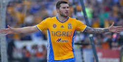 Tigres golea 4-1 a rayados en Cuartos de Final