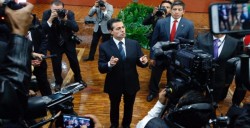 Periodistas exigen justicia frente a Peña; "no más discursos"