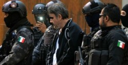 El hacker que atrapó a Dámaso López busca salvar su vida