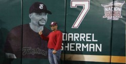 Darrel Sherman regresa como coach de Bateo de Tomateros
