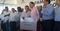 Director de INFONAVIT realiza gira de trabajo por Sinaloa