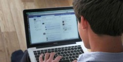 Implementarán programas informáticos en escuelas y colonias para jóvenes