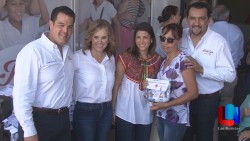 Familias reciben botiquines médicos