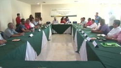 Consensan entre turisteros una nueva ley estatal