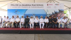 Celebran en Topolobampo el día de la marina