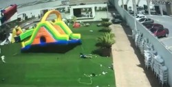 Dan de alta a niña herida en inflable