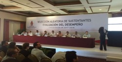 Llevan a cabo selección aleatoria para evaluación del desempeño