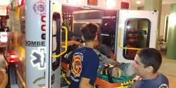 Chocan motociclistas, hay un herido