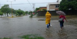 Con tormentas y vientos fuertes por "Calvin"