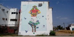 "El Dante" transforma la ciudad con sus murales urbanos