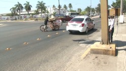 Comerciantes en contra del "Carril continuo"