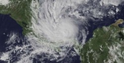 Se esperan 6 huracanes en el Pacífico y 11 en el Atlántico