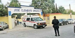 Maestra permite abuso de niño en salón de clases