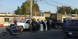 Ejército y PEP detectan y decomisan vehículo que transportaba gasolina robada