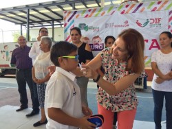Futuro a la vista.. beneficia a estudiantes de primaria