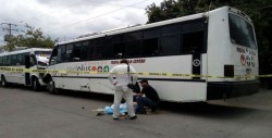 Chofer de transporte urbano  muere cuando reparaba su camión
