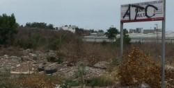 Lote baldío  en la calle Llanuras