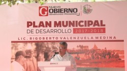 Presenta alcalde de Navolato ante la ciudadanía Plan Municipal de Desarrollo